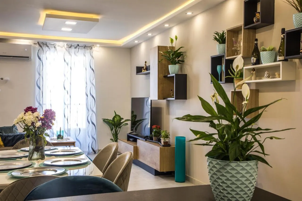 2 Bedroom Luxury Design Apartment Żabbar